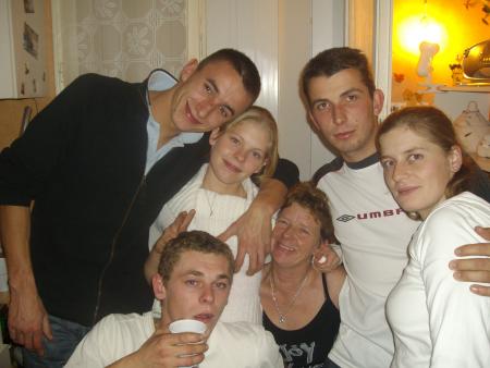 Maxou, Pierre, C�cile, Bernadette, Arnaud & Emile......., le 8 Novembre 2008